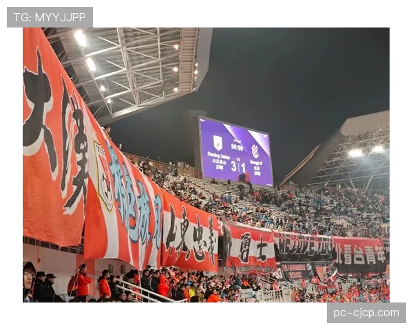 山东泰山主场1-2负于大连英博,跨赛季12个主场不败纪录终结 山东泰山主场1-2负于大连英博,跨赛季12个主场不败纪录终结